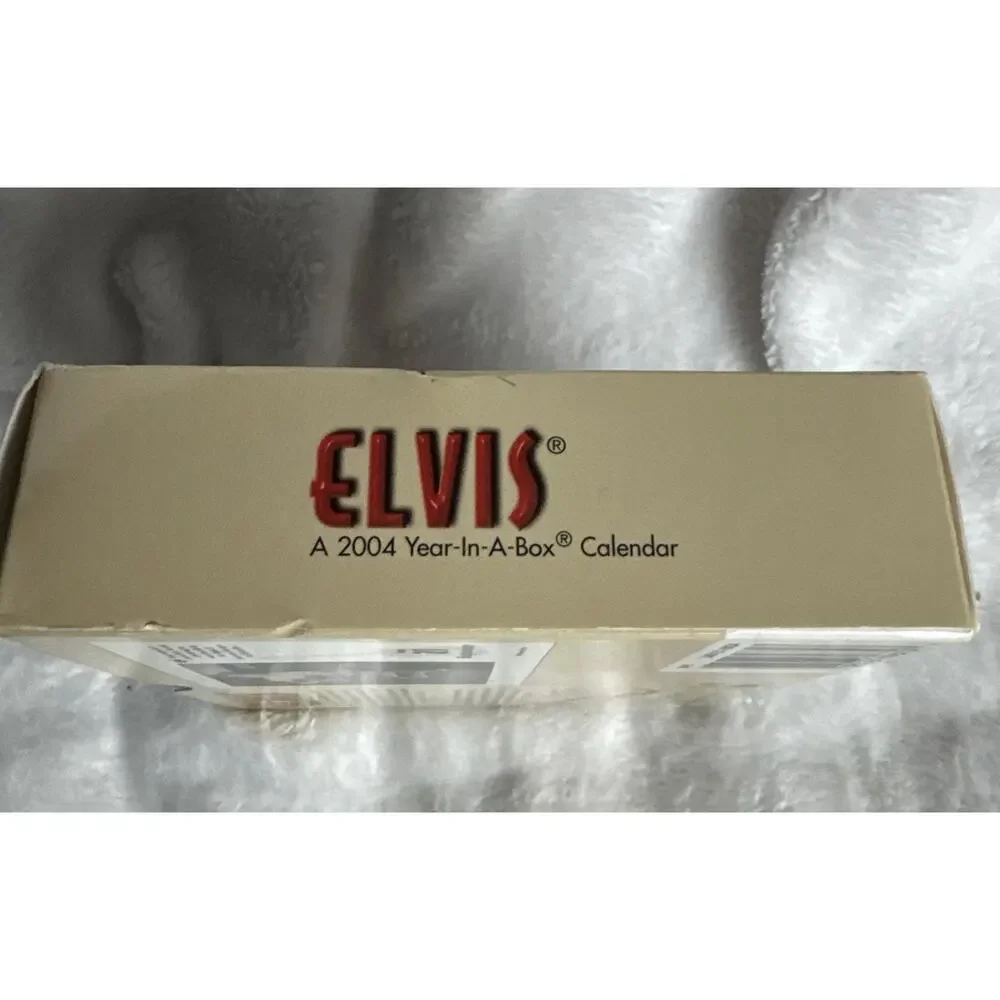 Elvis Presley 2004 A Year-in-a-Box Calendar Full Color Desk Calendar NEW NIB